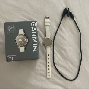 Lily 2 Garmin Smartwatch